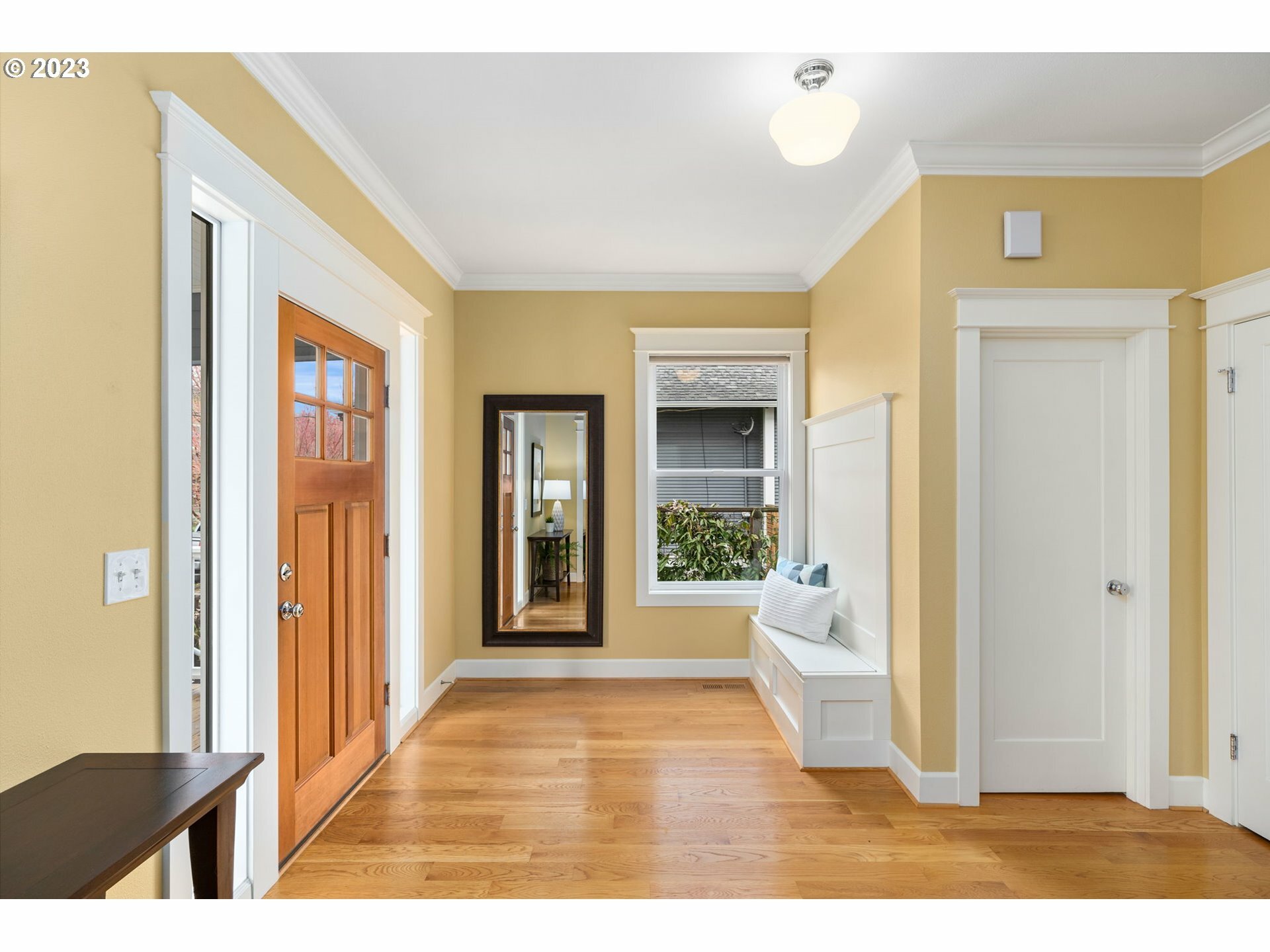 Property Photo: 4822 NE 12th Ave OR 97211