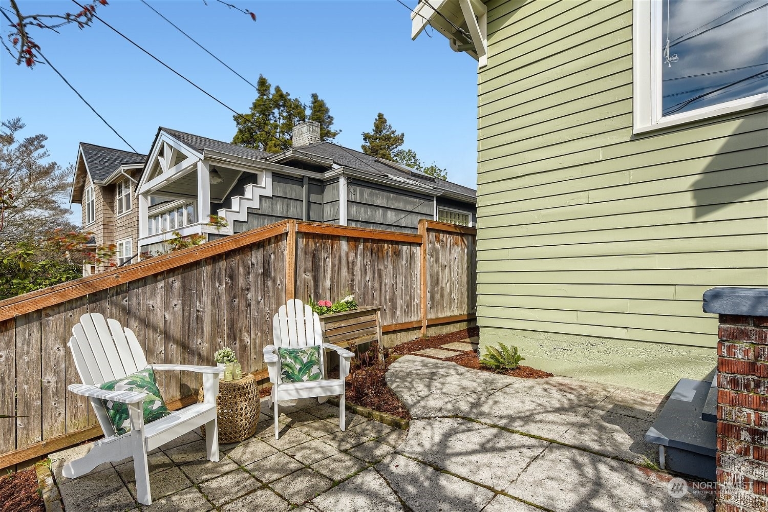 Property Photo:  5906 Kirkwood Place N  WA 98103 