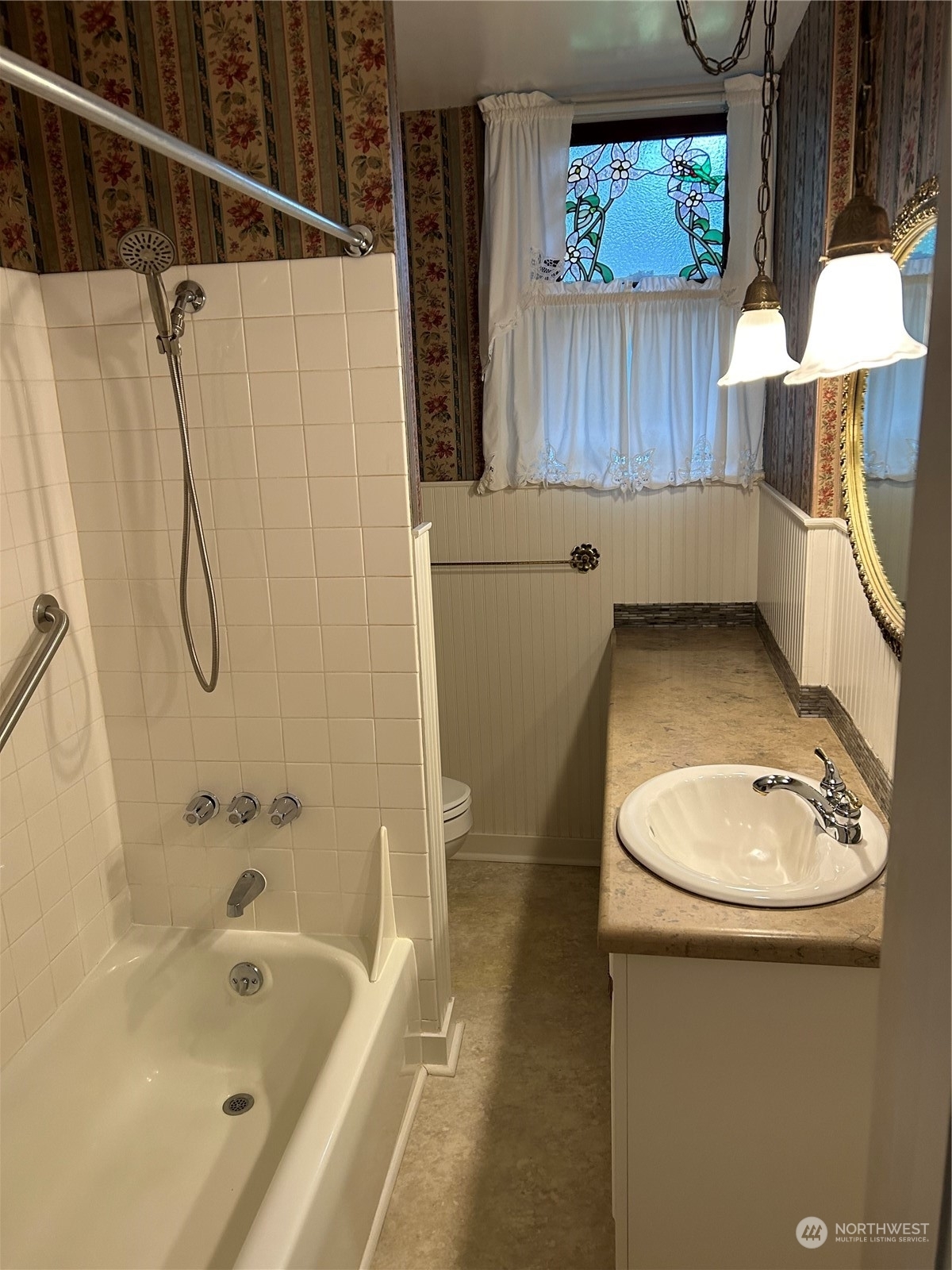 Property Photo: 6313 4th Avenue NE WA 98115