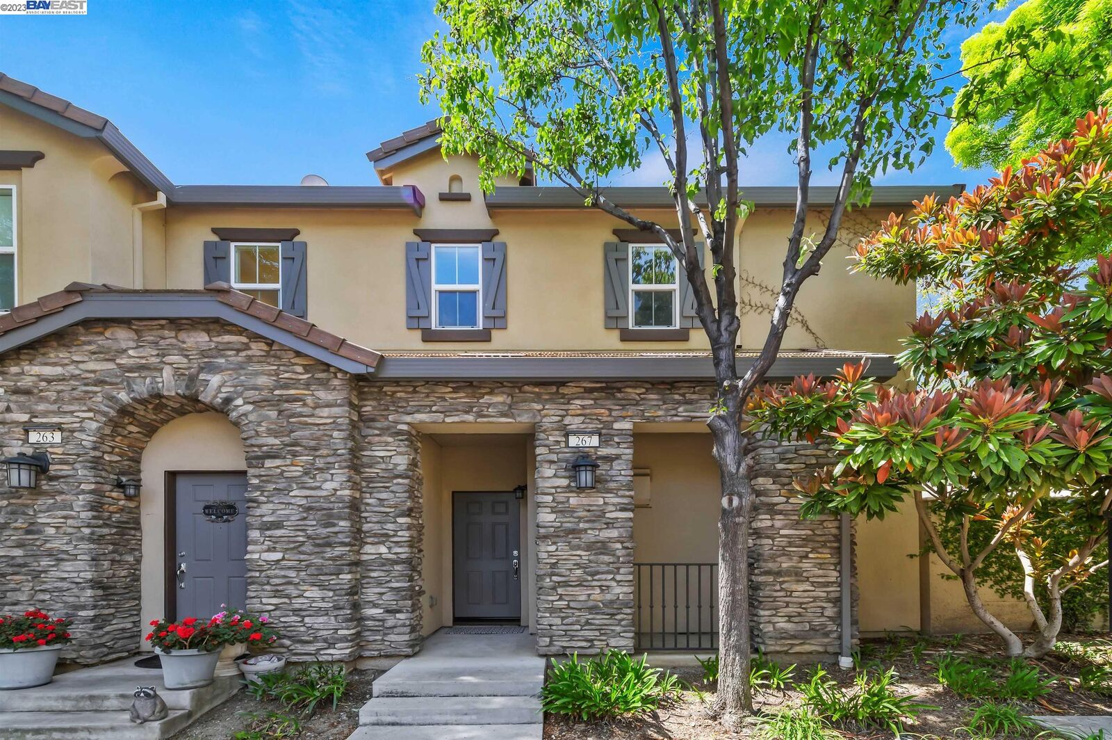 Property Photo: 267 W Gaspara Dr CA 95391