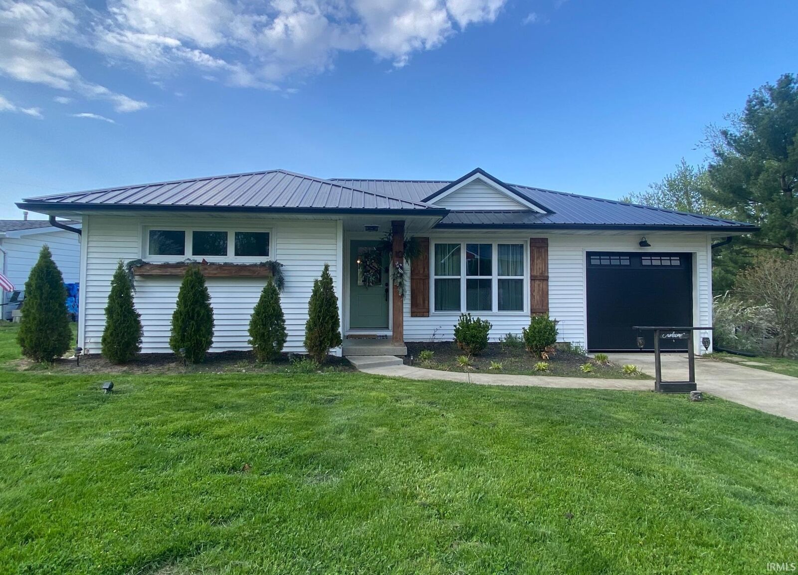 Property Photo: 10 Terrace Park Drive IN 47501