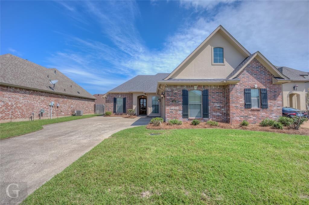 Property Photo:  419 Fair Oaks Street  LA 71112 