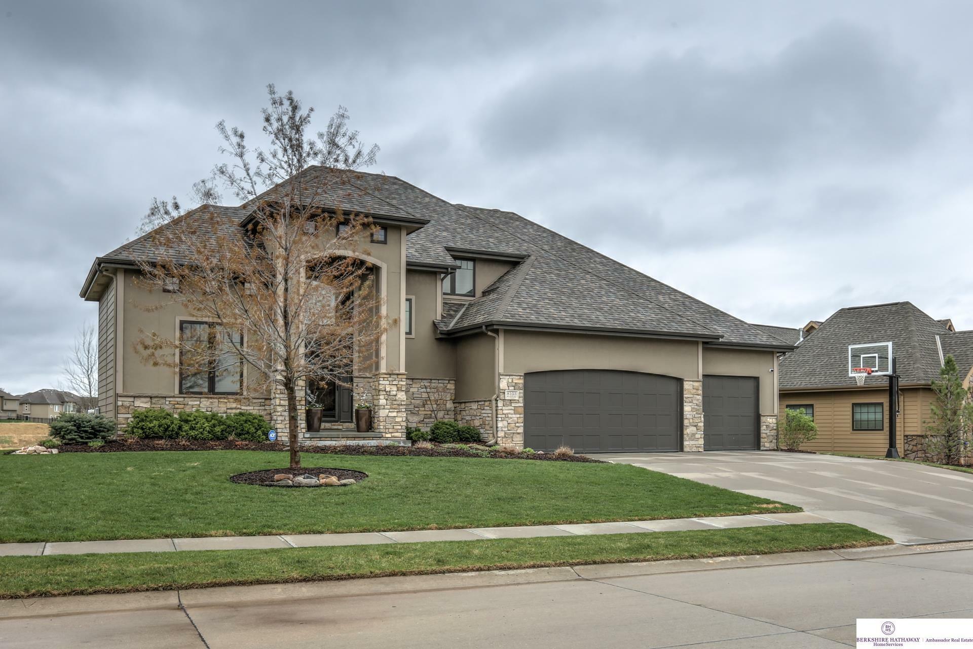 Property Photo: 8103 N 127 Avenue NE 68142