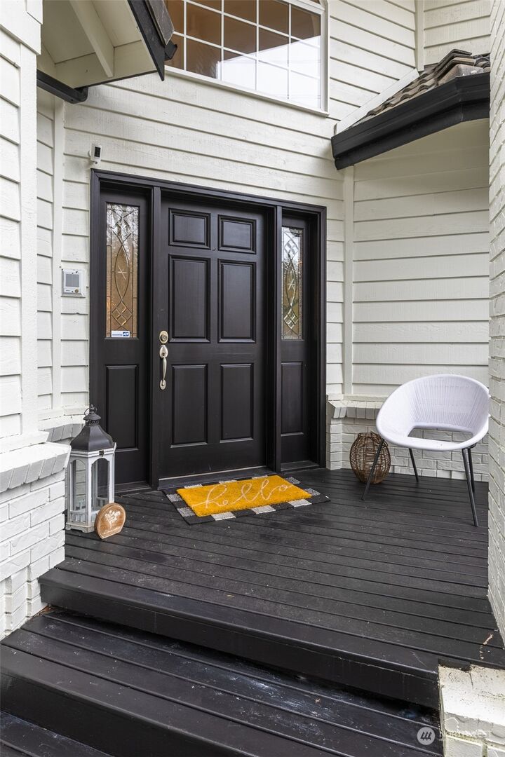 Property Photo:  18611 SE 307th Lane  WA 98042 