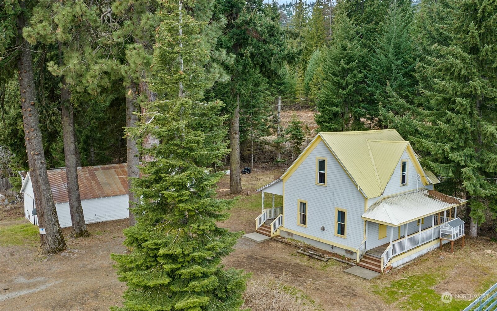 3 bed Easton home for sale 51 2nd St, Easton, WA 98925