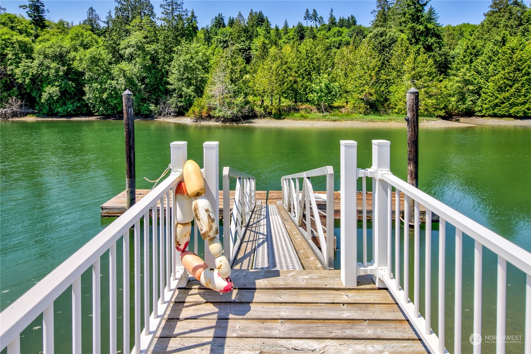 Property Photo:  373 N Beach Drive  WA 98365 