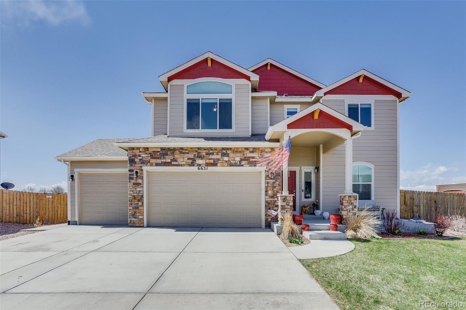 Property Photo:  6651 Catalpa Court  CO 80530 