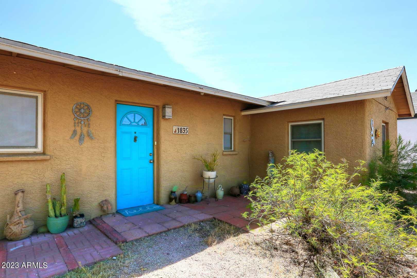 Property Photo:  183 S Main Drive  AZ 85120 