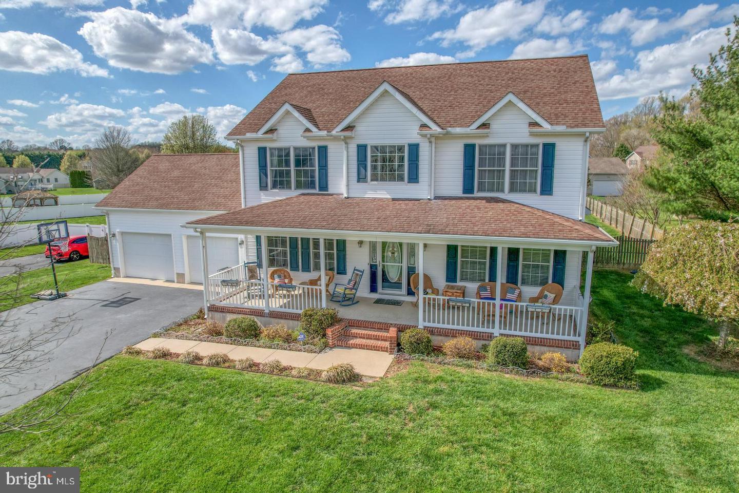 Property Photo:  331 Hunters Ridge Way  DE 19962 