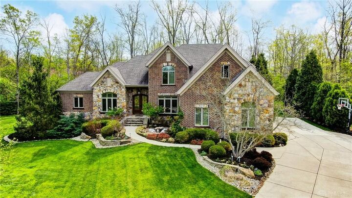 7892 Country Brook  Clearcreek Twp OH 45066 photo