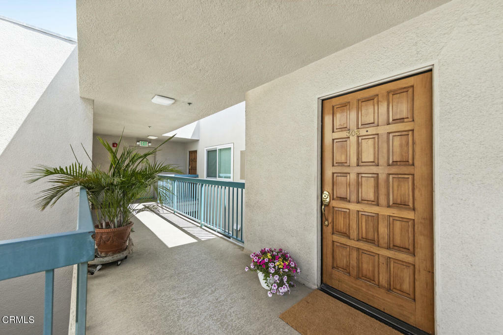 Property Photo:  625 E Del Mar Boulevard 308  CA 91101 