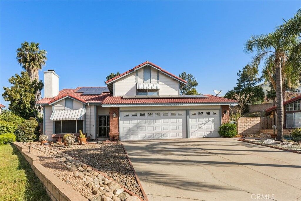 Property Photo:  3048 Roadrunner Court  CA 92346 