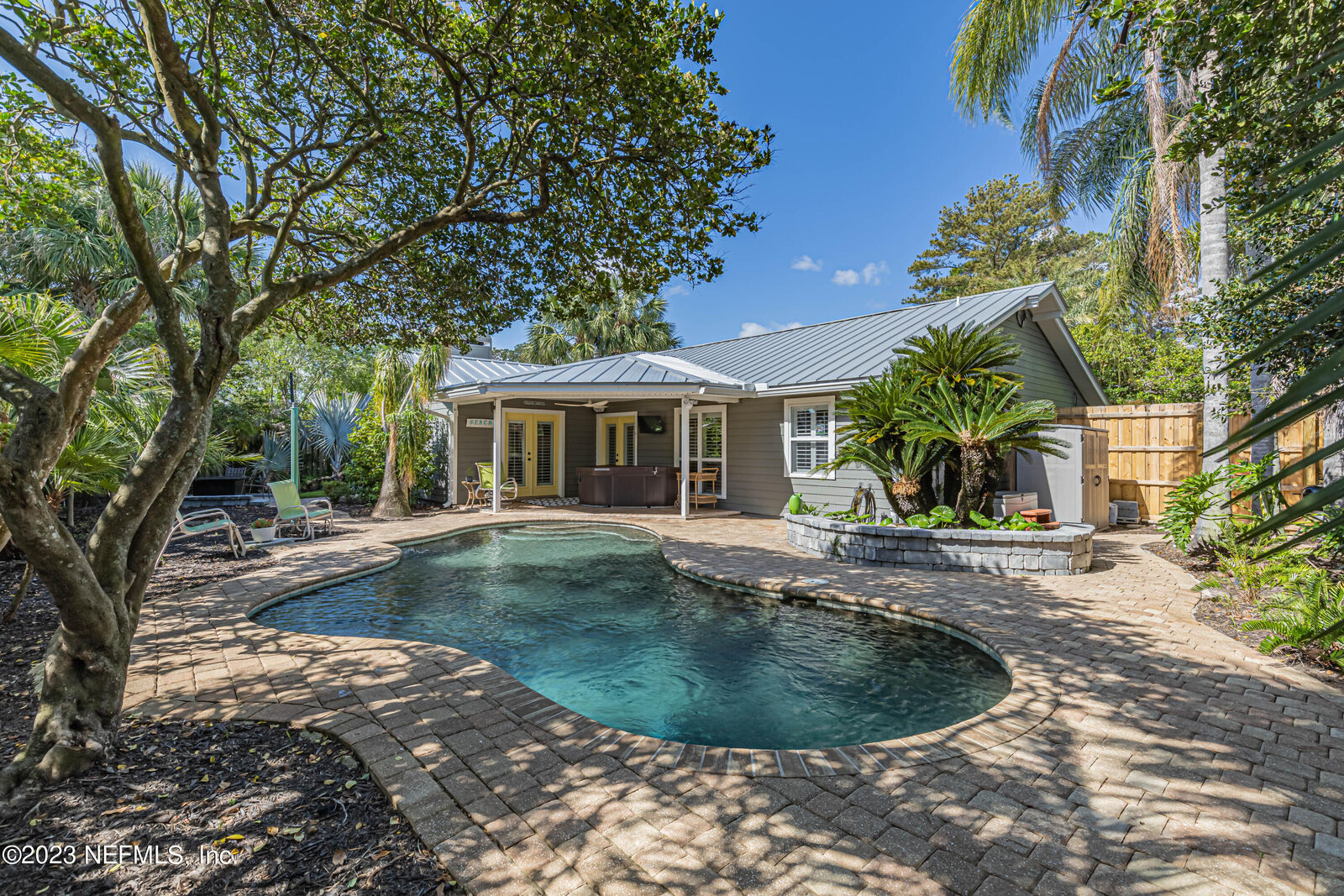 Property Photo: 3951 Landfall Lane W FL 32250