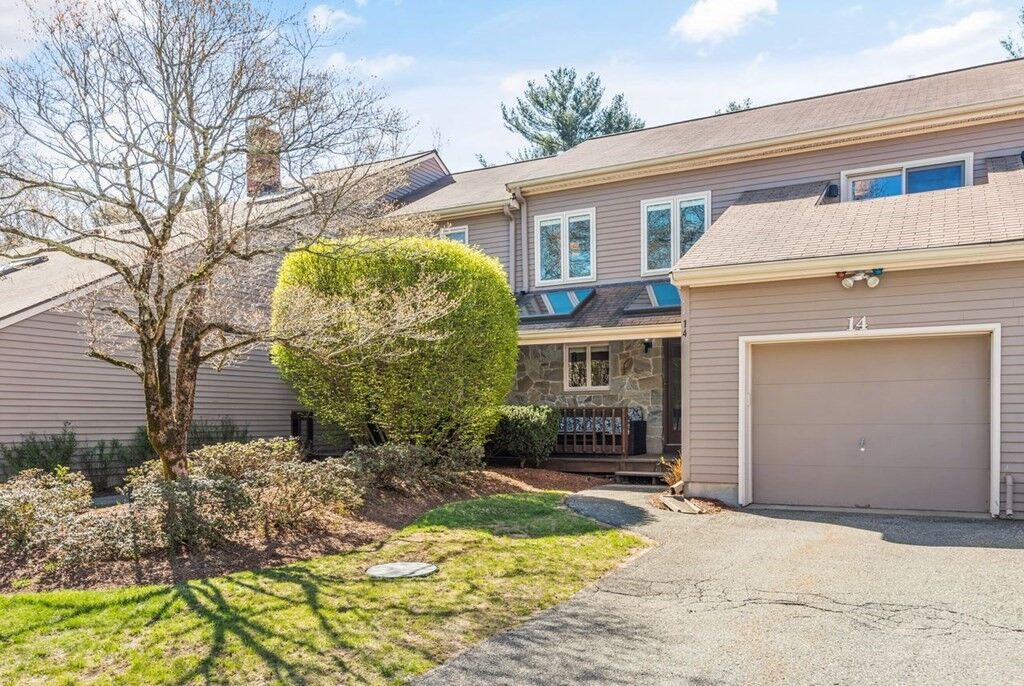 Property Photo:  14 Larason Farm Rd 14  MA 02067 