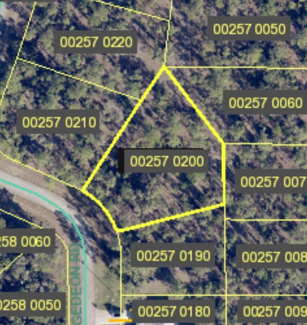 Property Photo: 835 Gedeon Road FL 33974