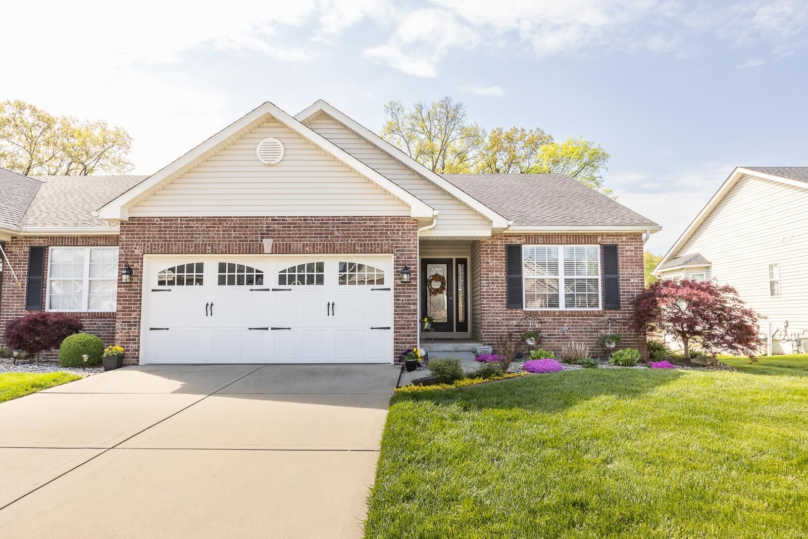 Property Photo: 479 Bandmour Place IL 62269