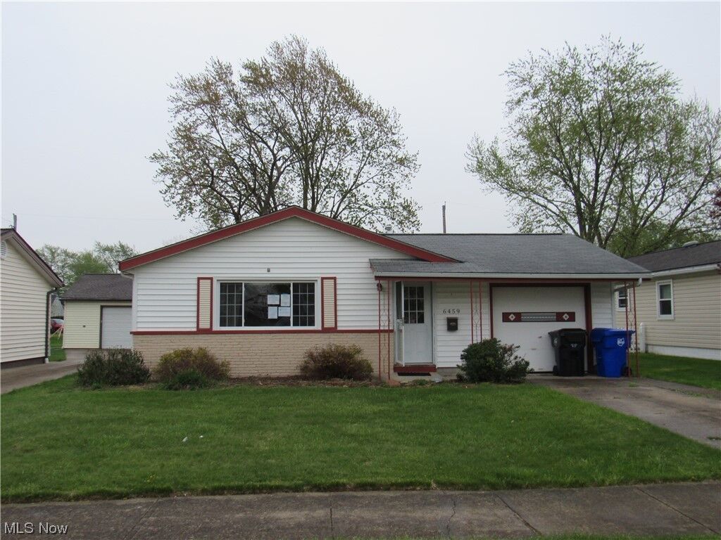 Property Photo:  6459 Edgehurst Drive  OH 44142 
