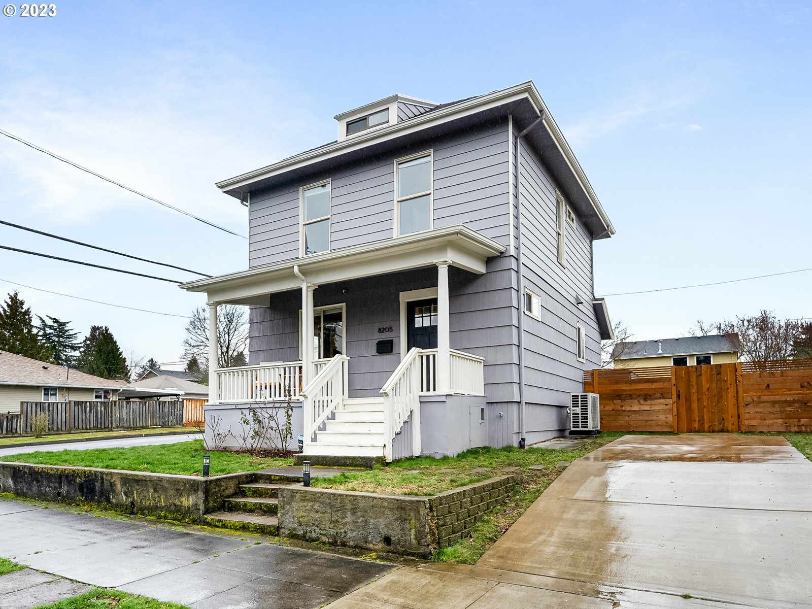 Property Photo:  8205 N Woolsey Ave  OR 97203 
