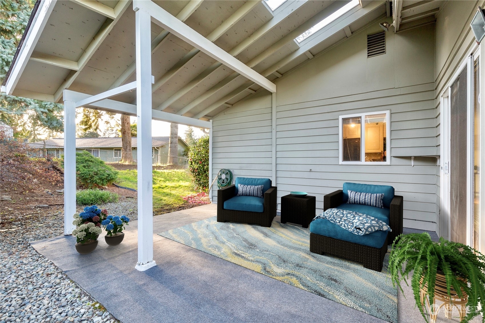 Property Photo:  2019 Edmonds Drive SE  WA 98055 