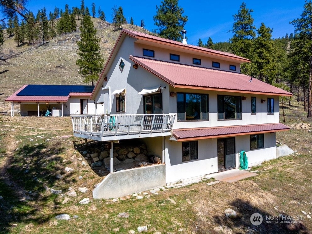 Property Photo:  241 Chickadee Mt Lane  WA 98816 