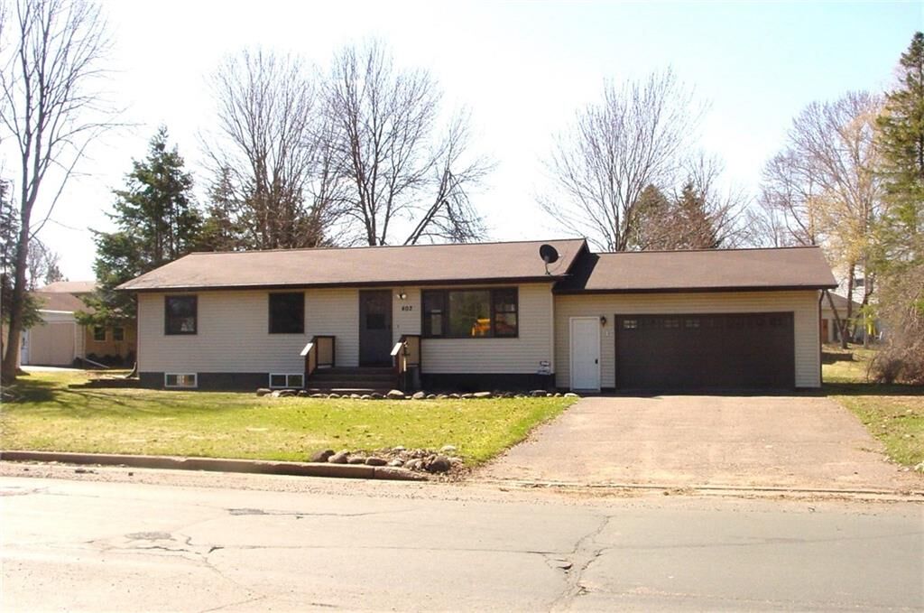 Property Photo: 402 College Avenue W WI 54848