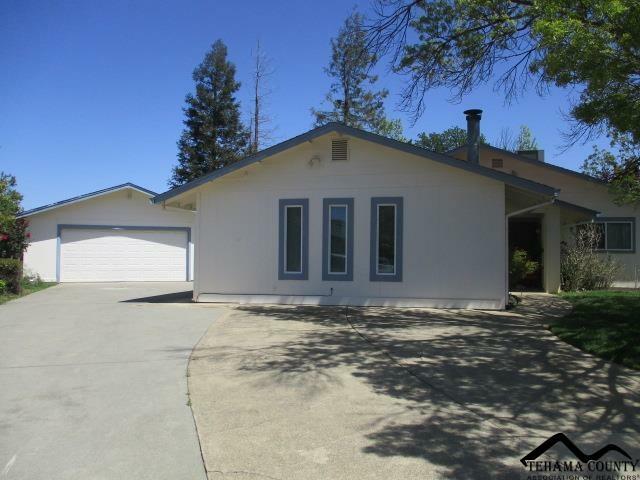 Property Photo:  2480 Oriole Drive  CA 96080-2140 