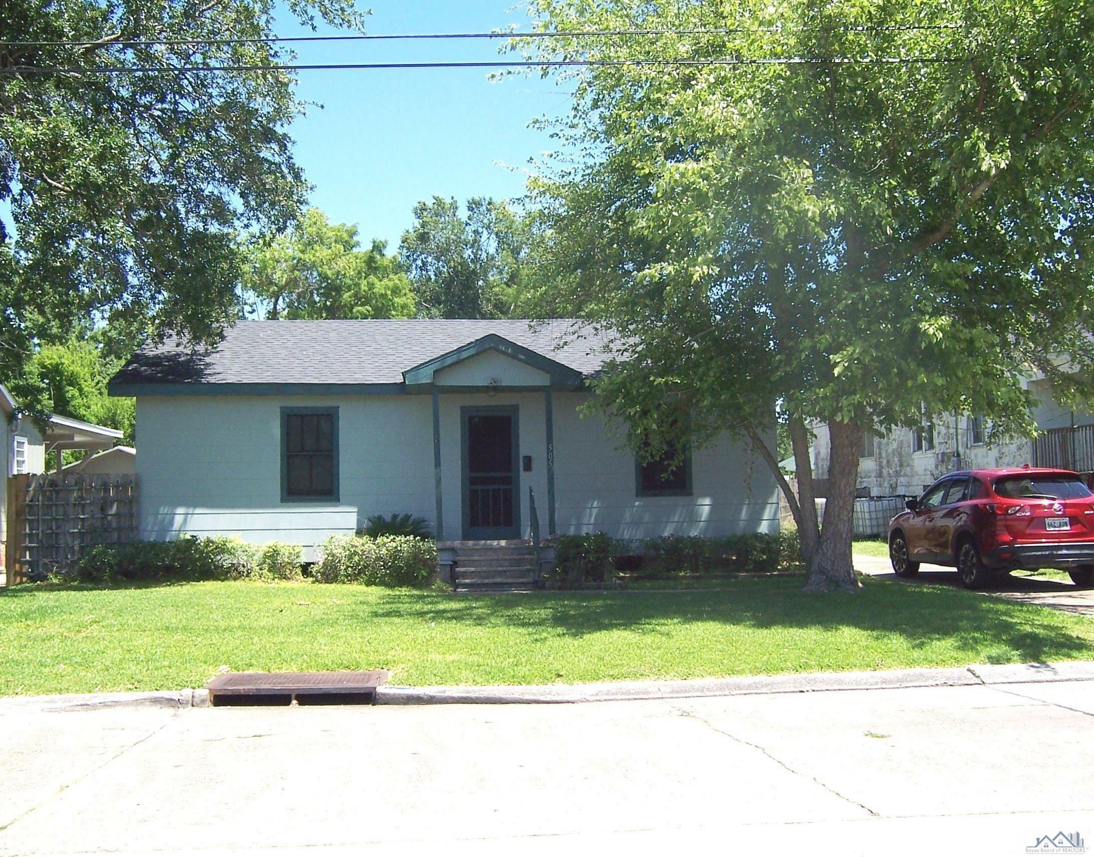 Property Photo:  505 Levron Street  LA 70360 