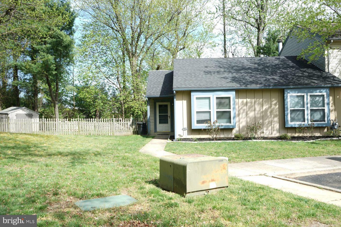 Property Photo: 906 Roberts Lane NJ 08053