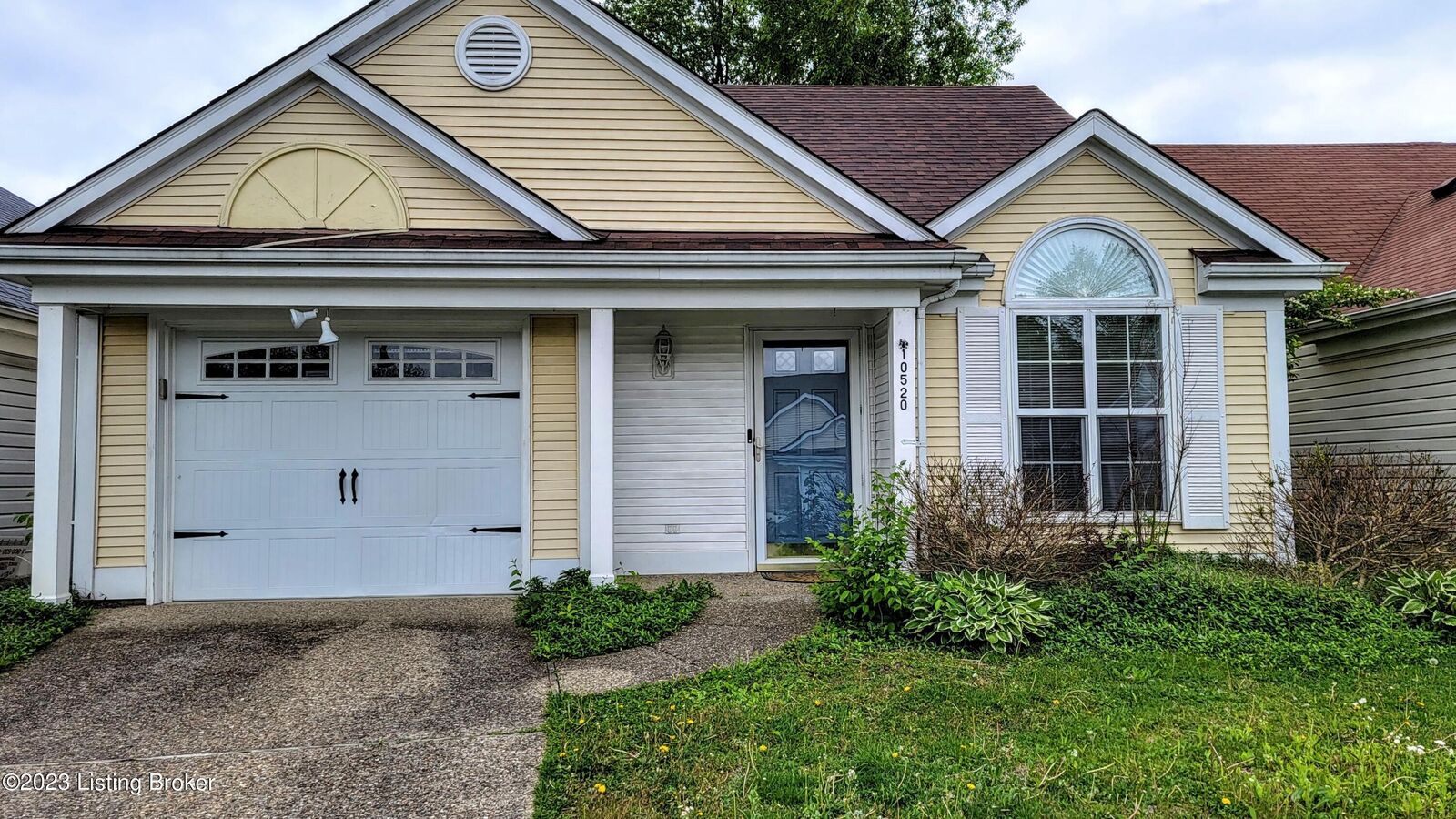 Property Photo:  10520 Bay Pointe  KY 40241 