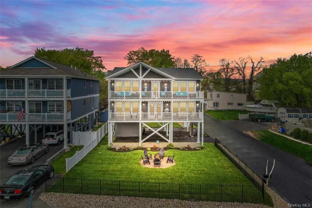 Property Photo:  12 River Road  NY 10980 