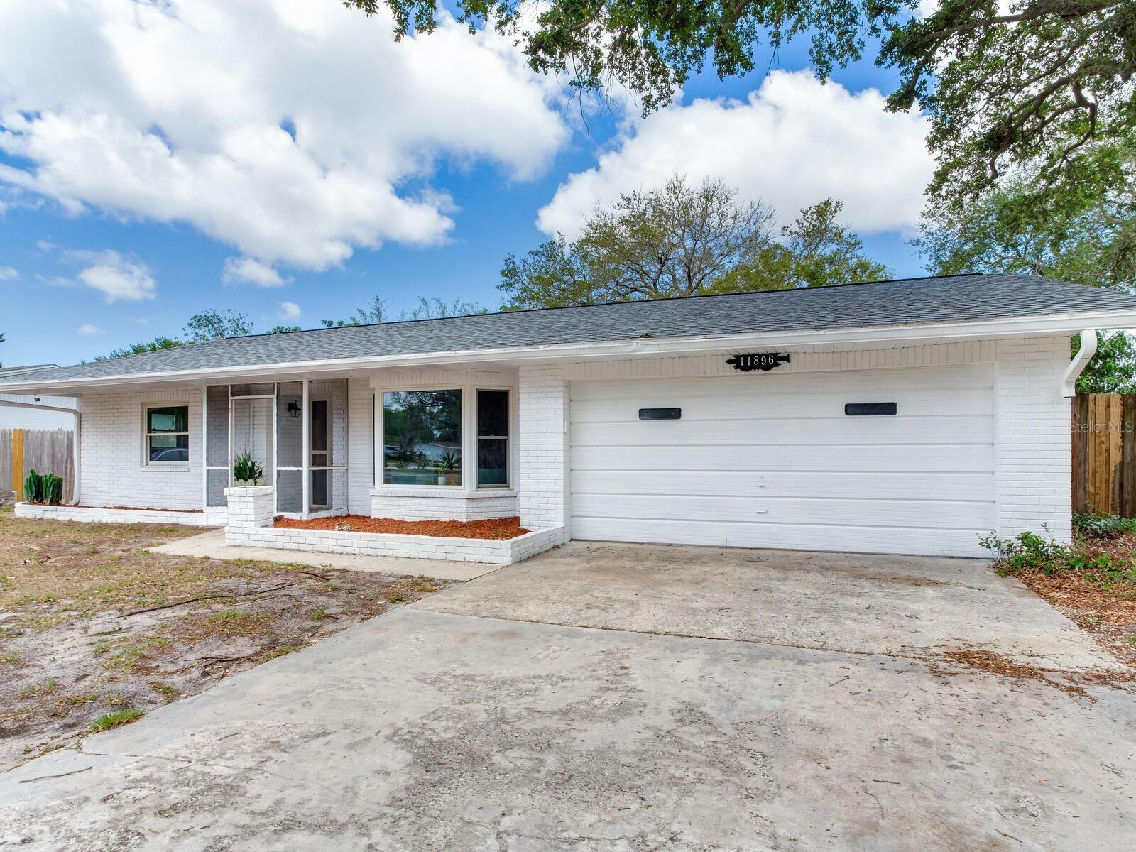 Property Photo:  11896 Ridge Road  FL 33778 