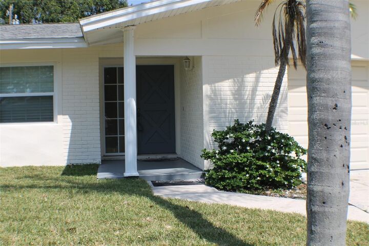 Property Photo:  1573 21st Street SW  FL 33770 