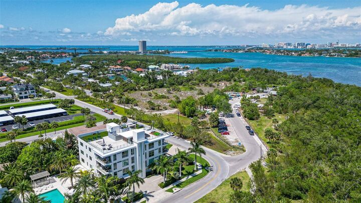 Property Photo:  159 Taft Drive E206  FL 34236 