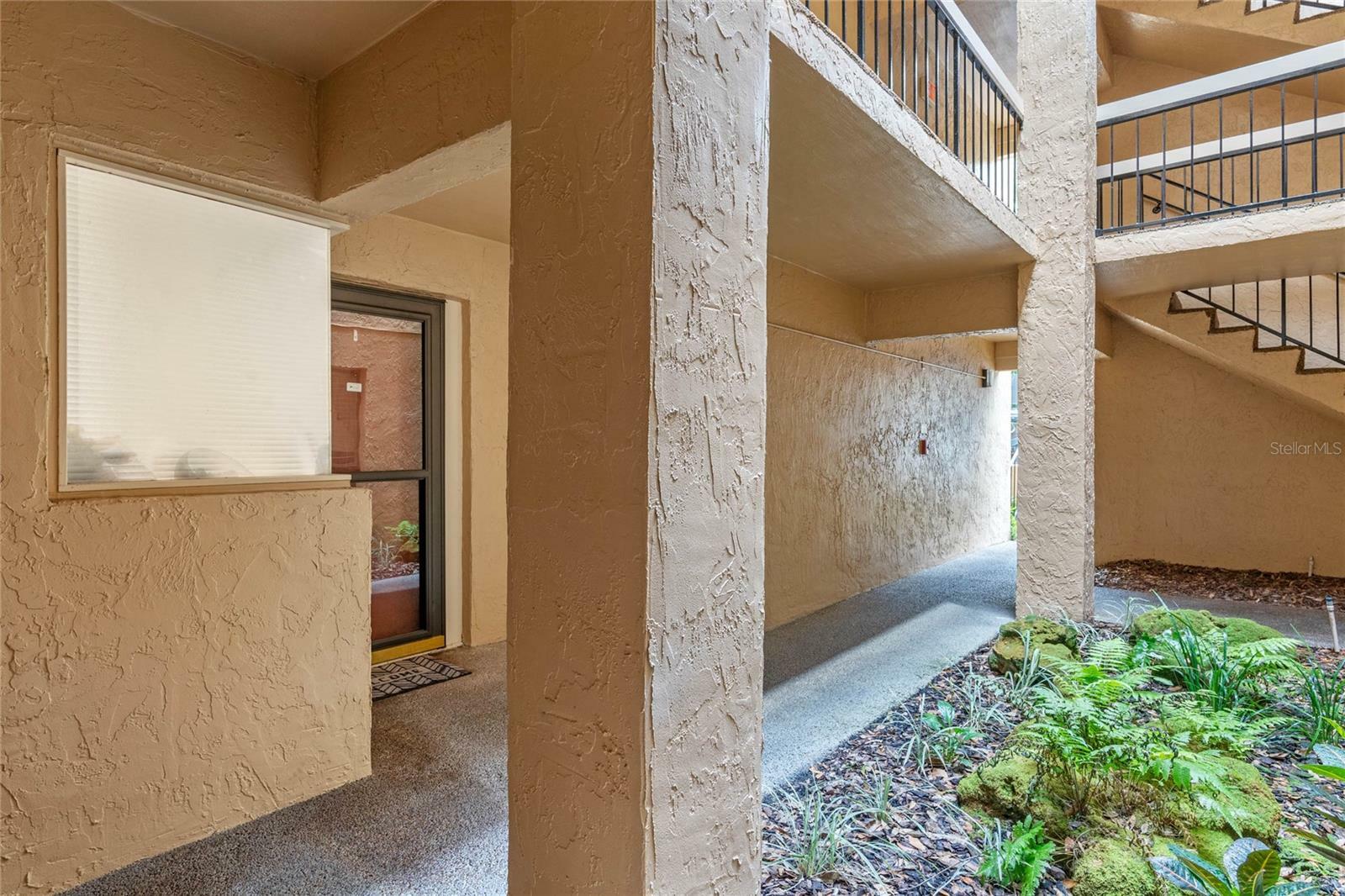 Property Photo:  530 Cranes Way 105  FL 32701 