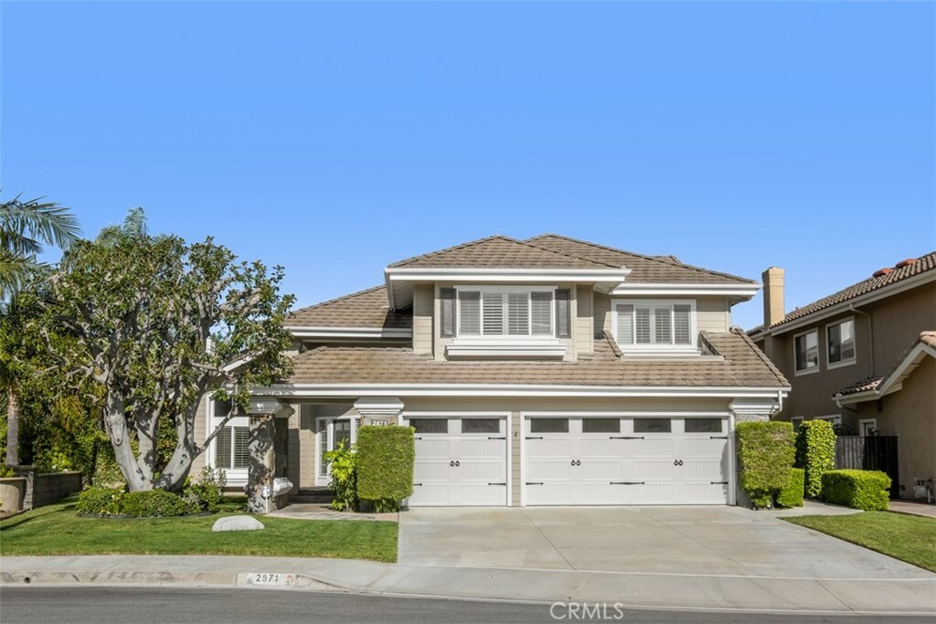 2871 N Roxbury Street  Orange CA 92867 photo
