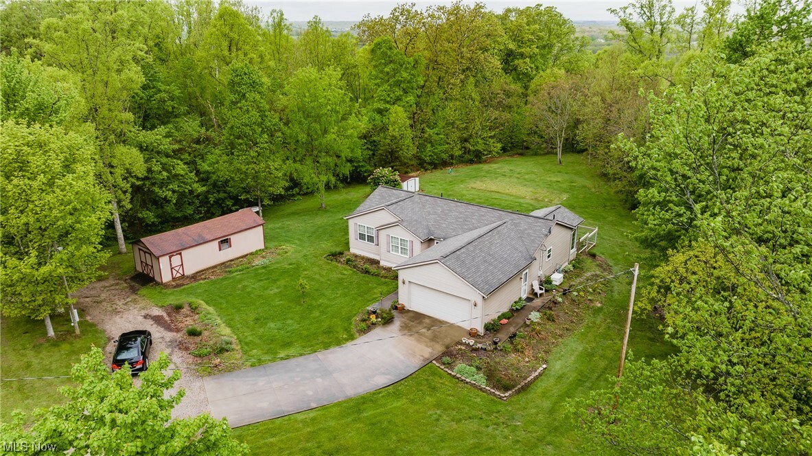 Property Photo: 2569 Barnett Ridge Road OH 45729