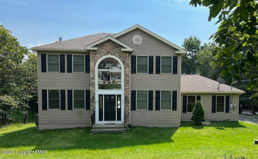 Property Photo:  137 Long View Drive  PA 18210 