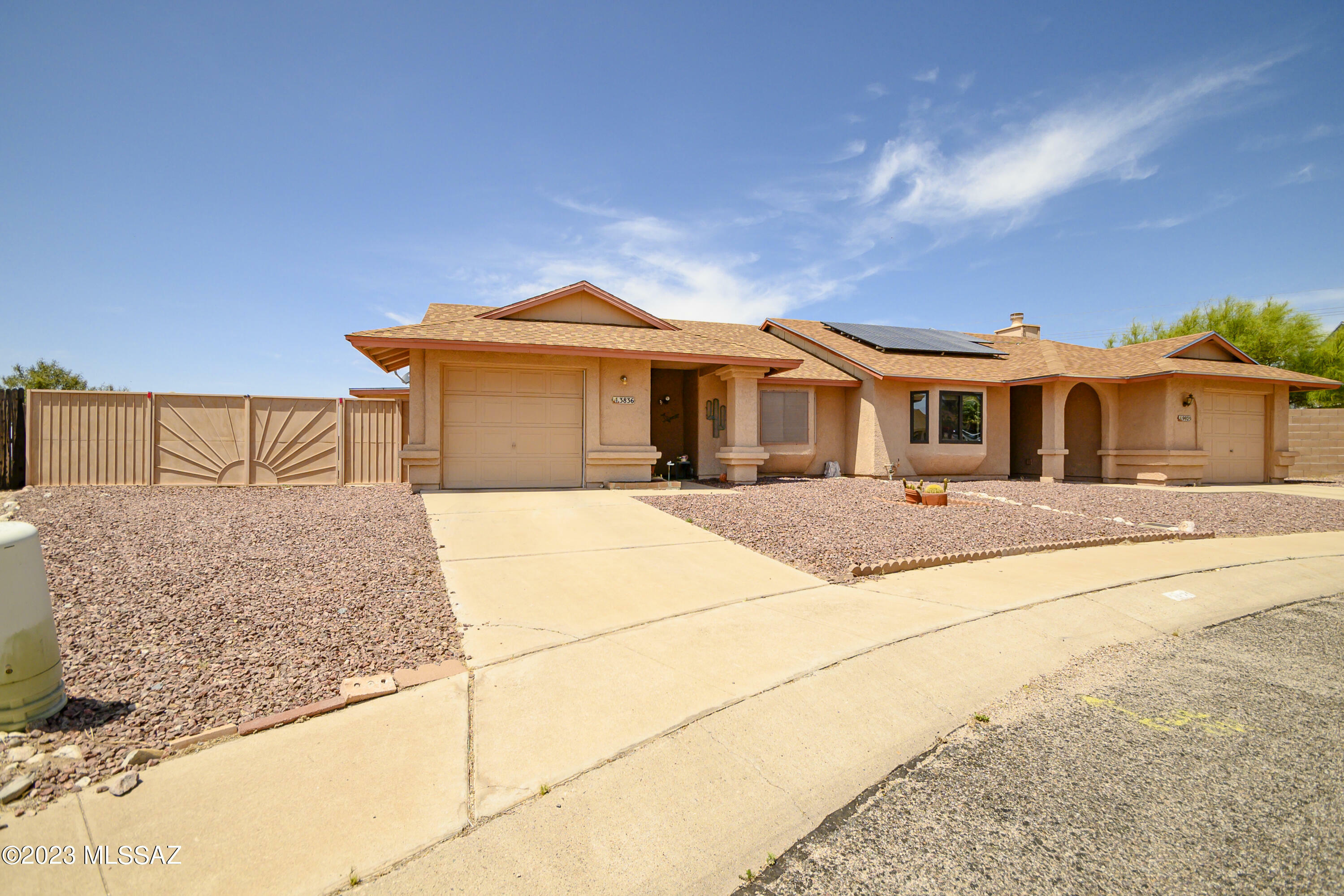 Property Photo:  3836 S Wayside Lane  AZ 85730 