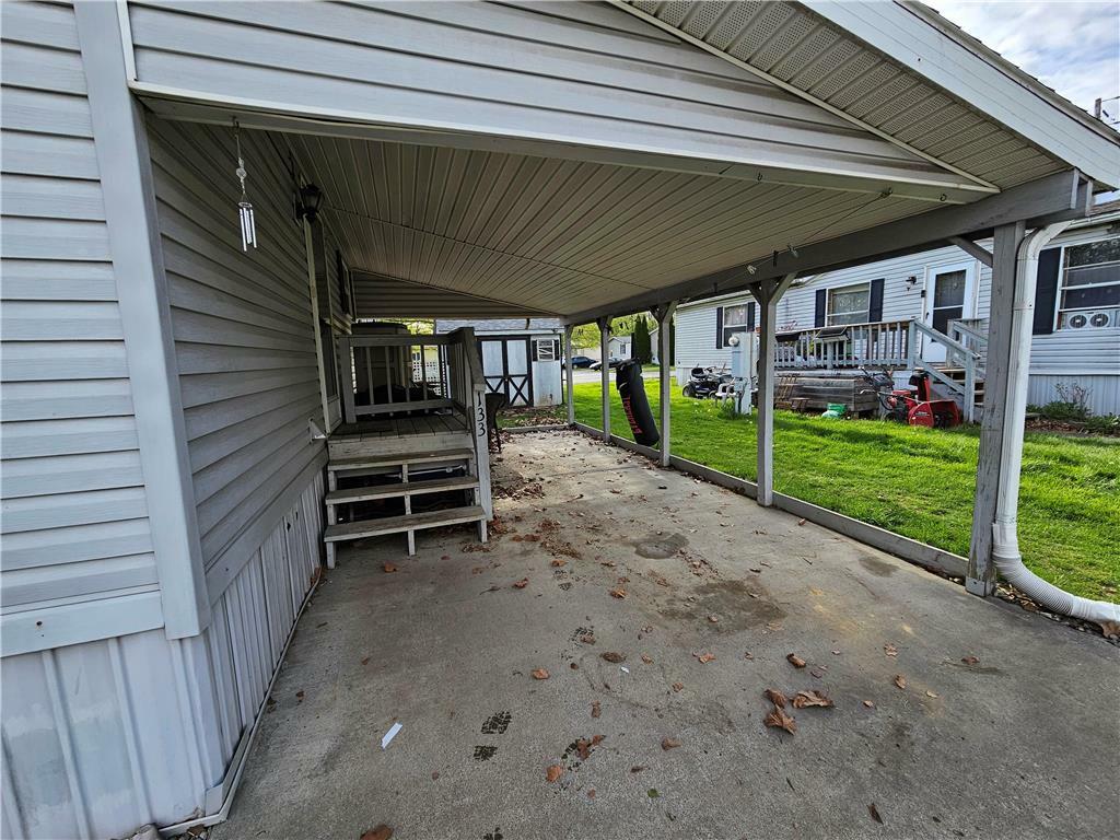 Property Photo: 133 Greentree Court PA 18014