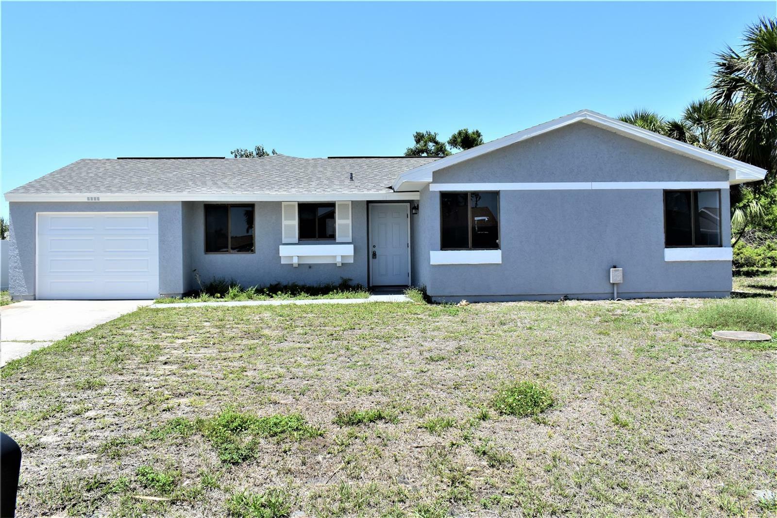 Property Photo:  5032 Chaves Circle  FL 33948 