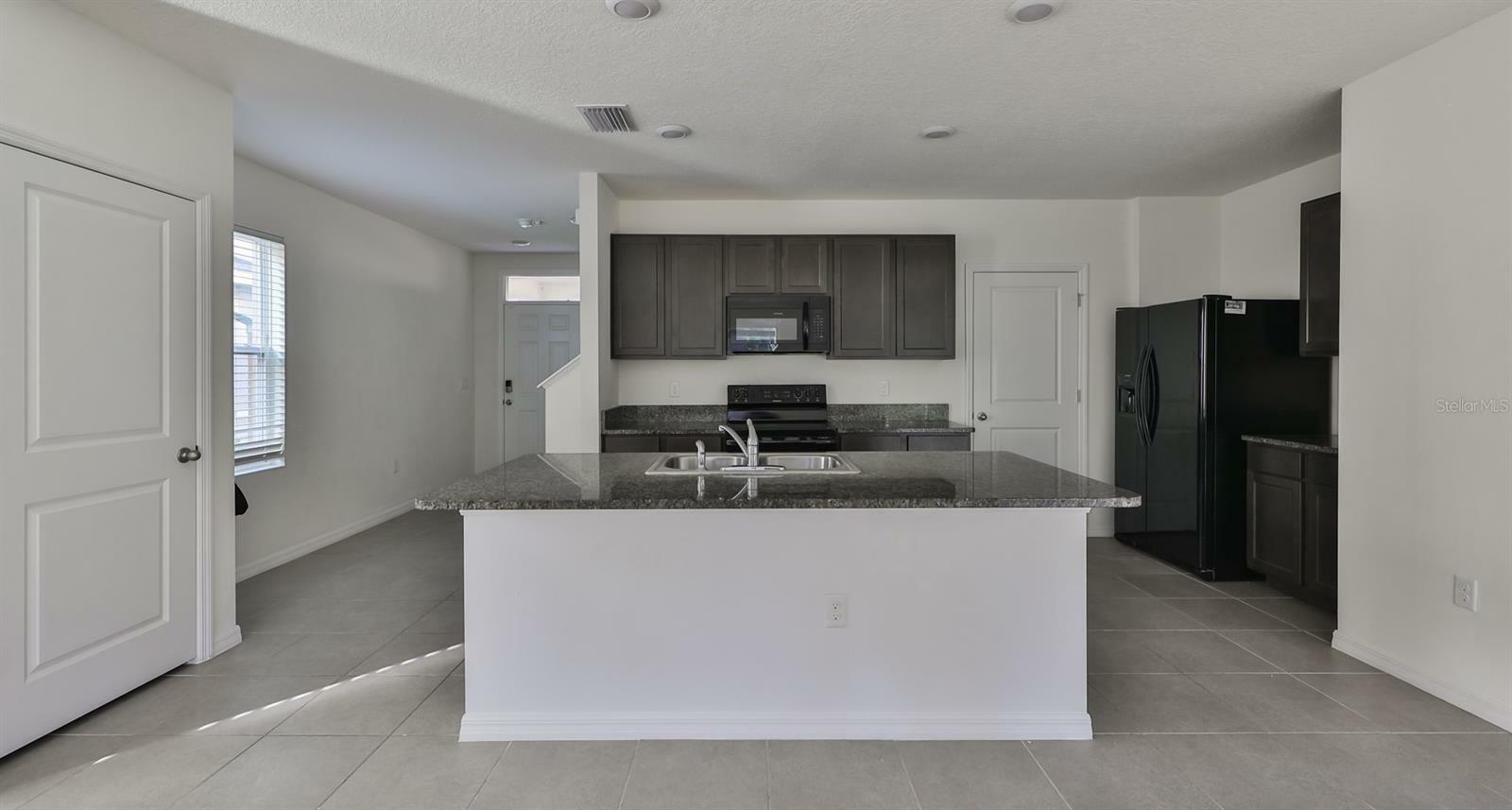 Property Photo:  10928 Carlton Fields Drive  FL 33579 