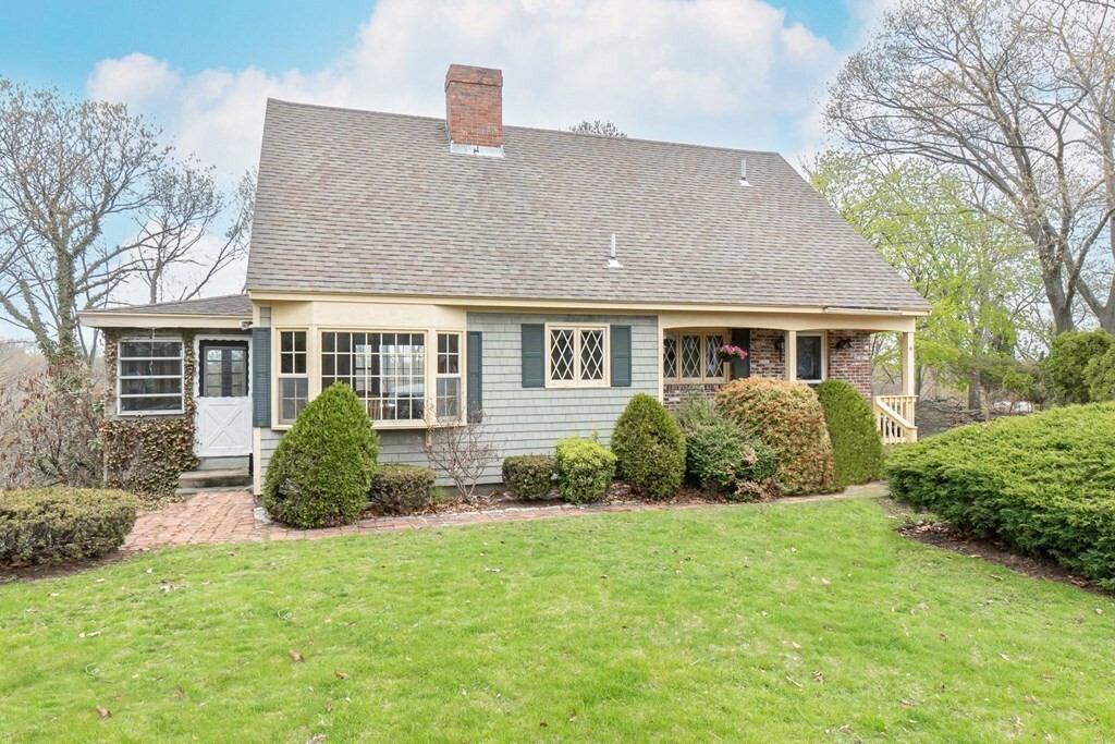Property Photo: 6 Cedarcrest Rd MA 01970