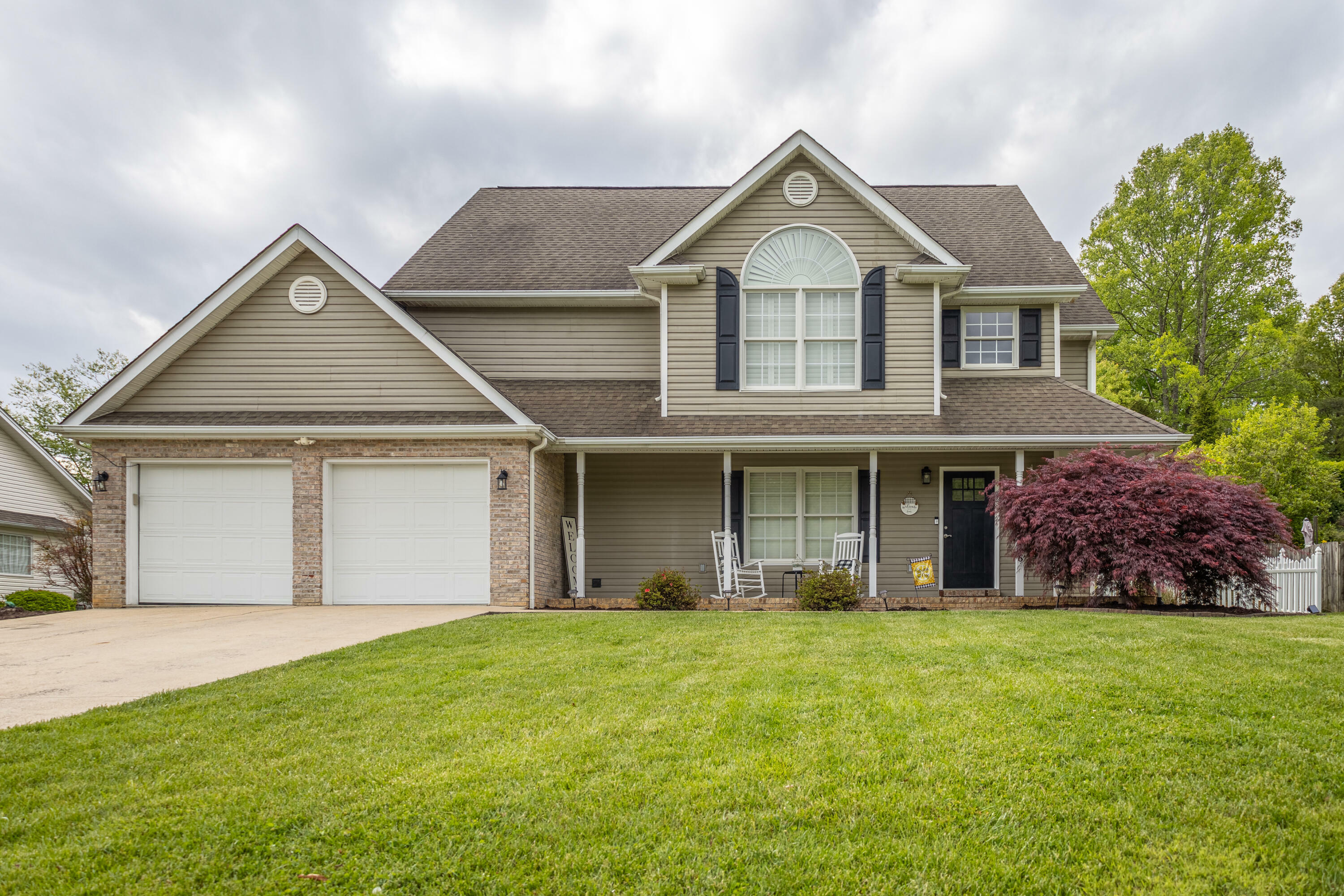Property Photo: 116 Stonehenge Drive TN 37620