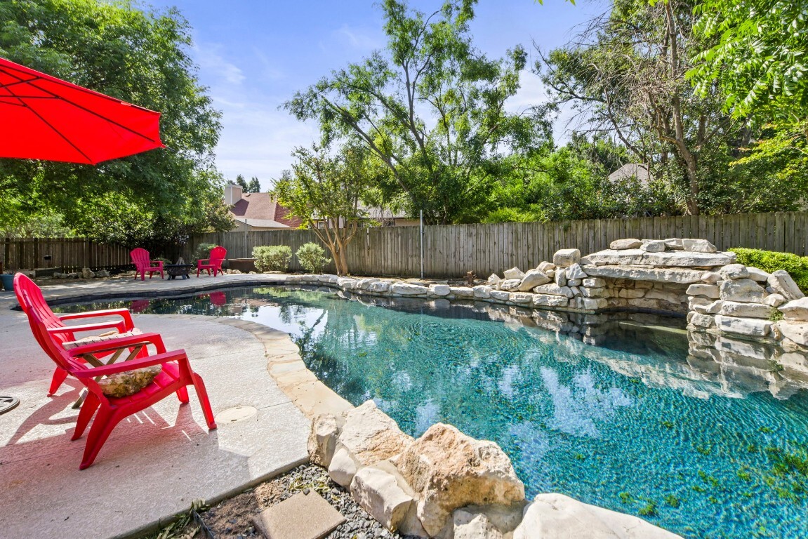Property Photo:  8415 Mount Shasta Cove  TX 78681 