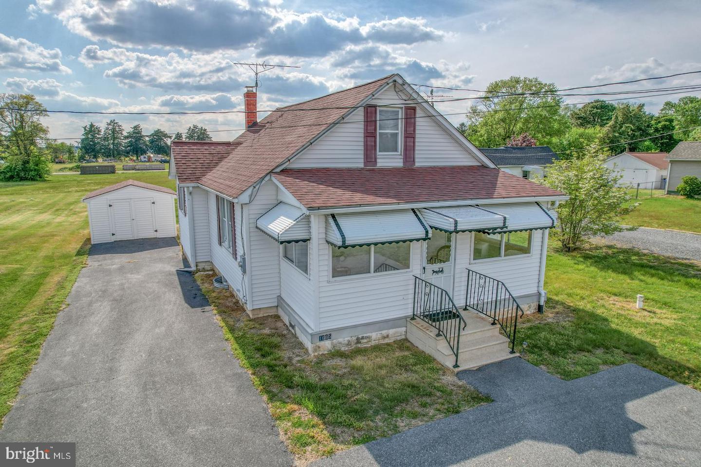 Property Photo: 1685 Bay Road DE 19963