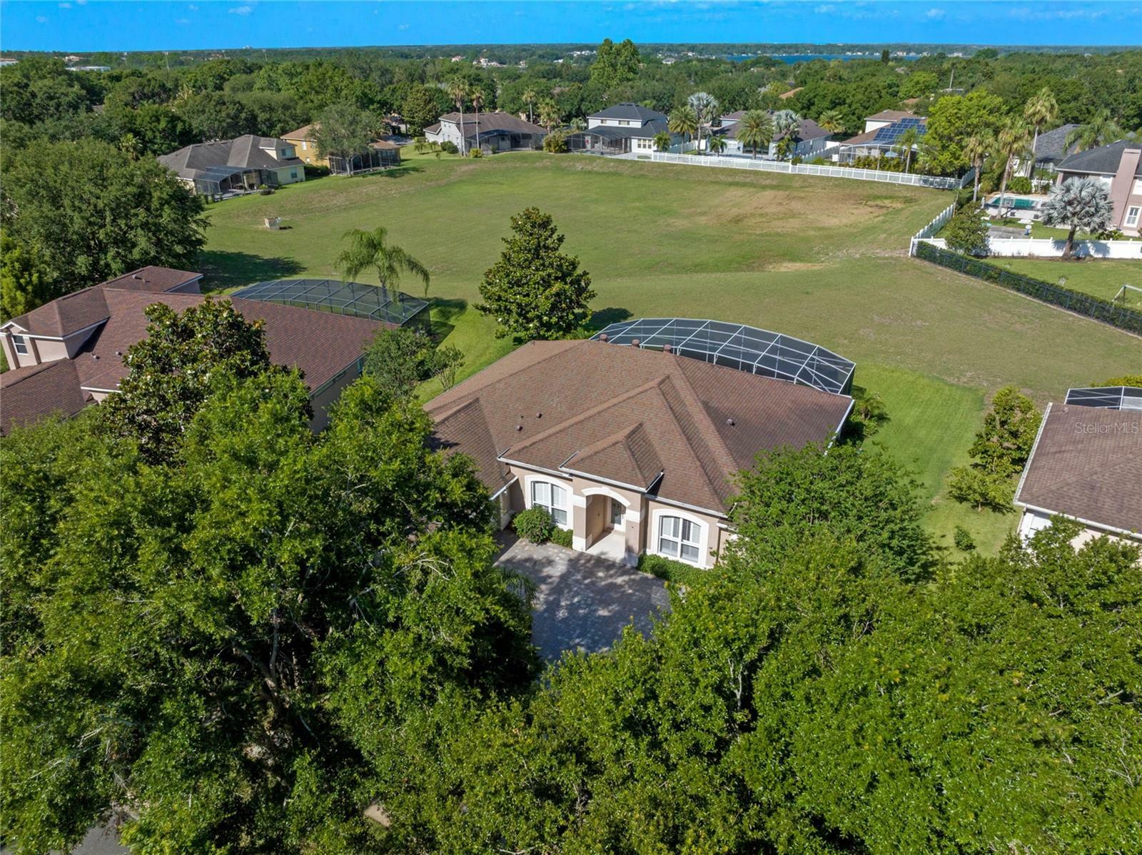 Property Photo:  2328 Warren Woods Drive  FL 32835 