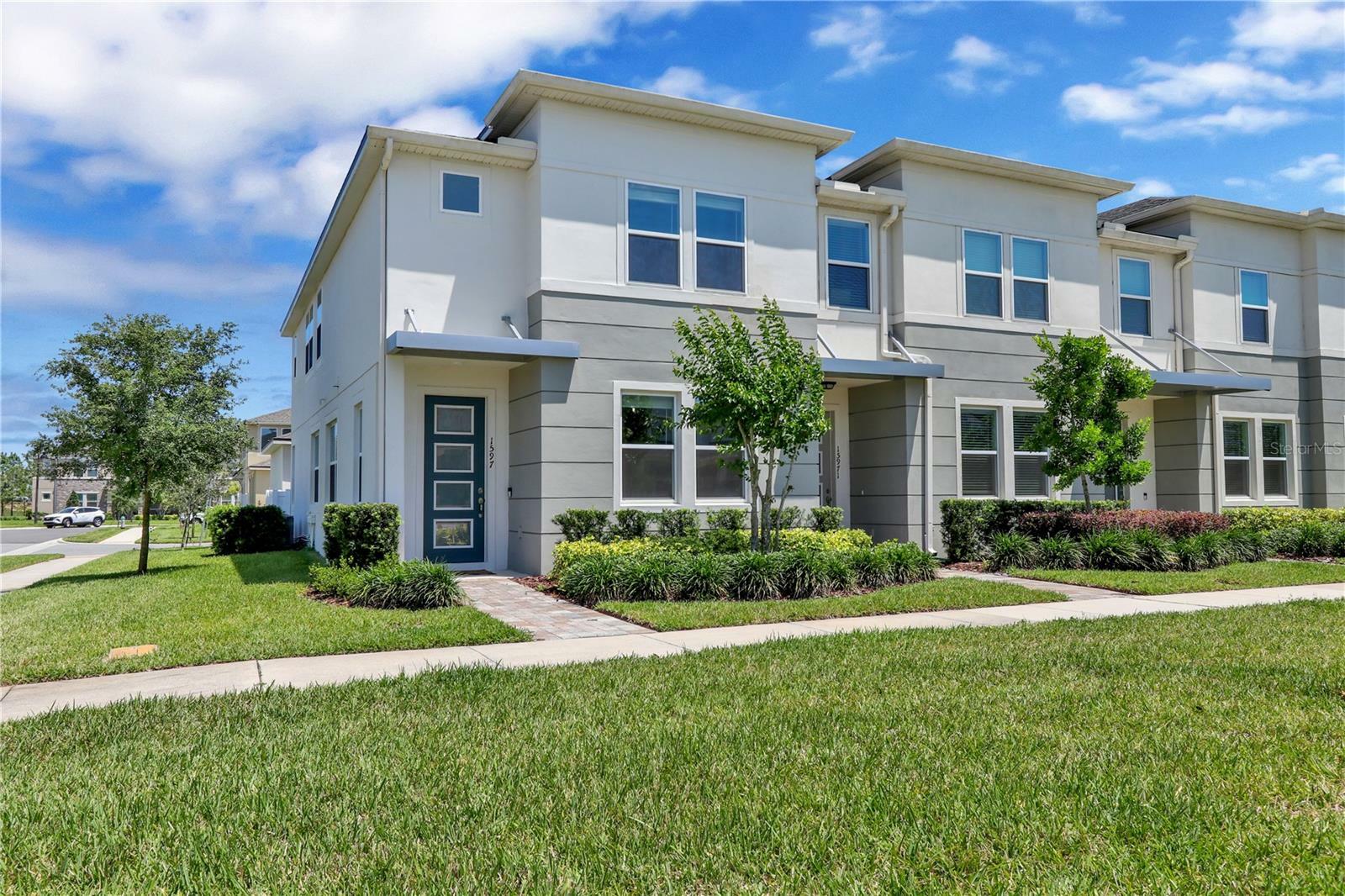 Property Photo: 15975 Marina Bay Dr FL 34787