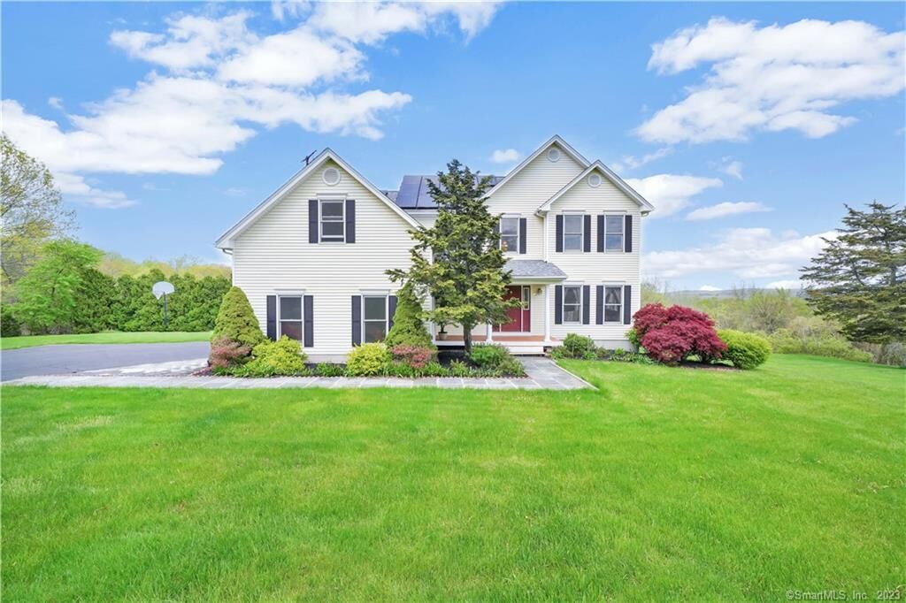 Property Photo: 12 Skeetfield Point Road CT 06422