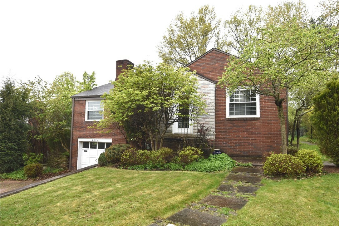 Property Photo:  4824 Carlyn Dr  PA 15236 