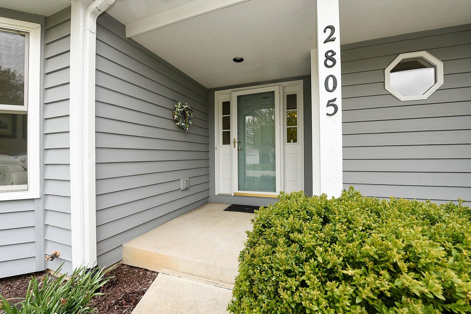 Property Photo:  2805 Carriage Way  IL 60504 